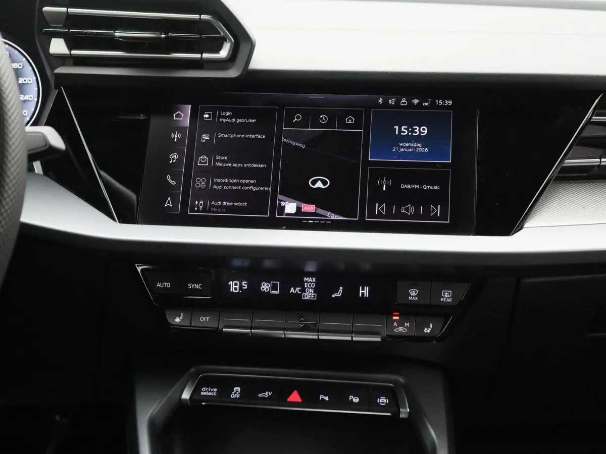 40 TFSI e S edition Navigatie | head up display | Airco | Stoelverwarming | Sonos Audio systeem |