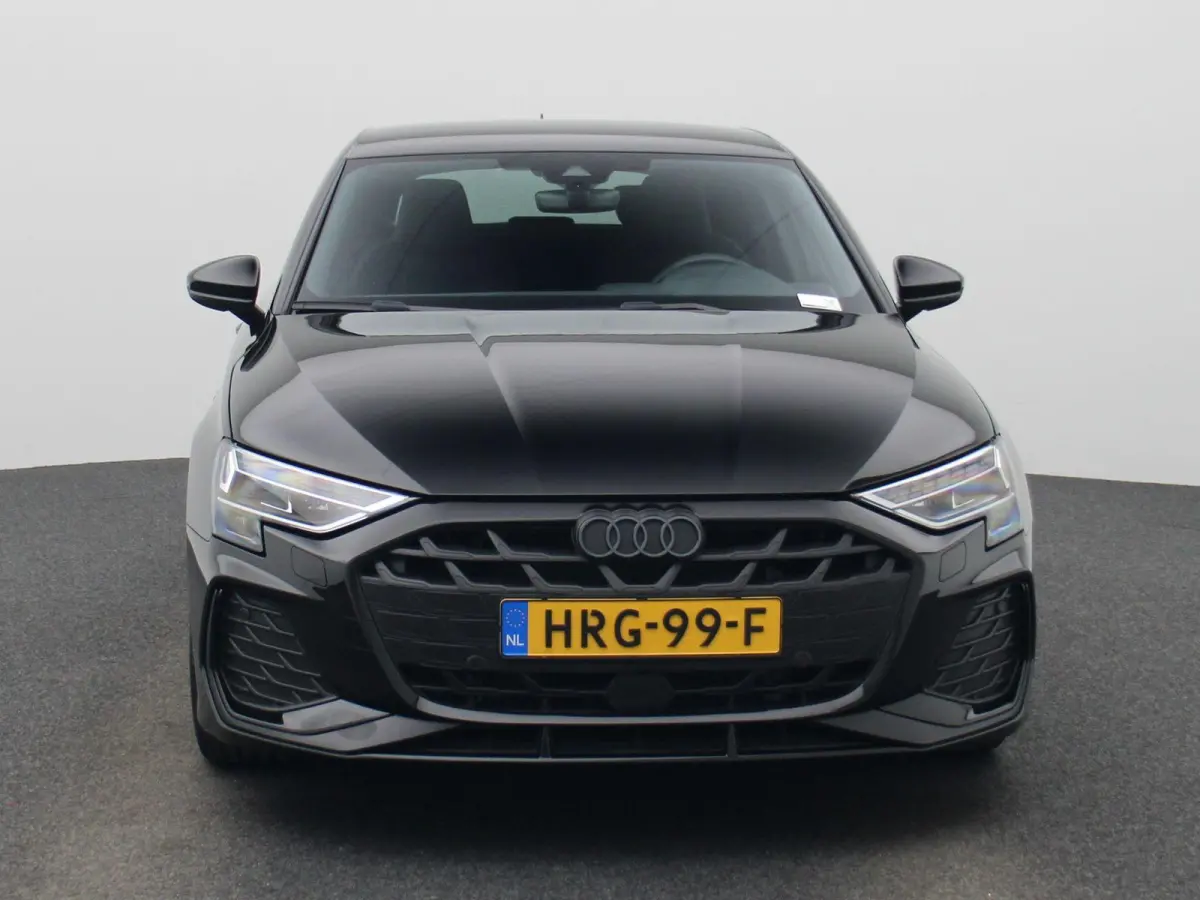 40 TFSI e S edition Navigatie | head up display | Airco | Stoelverwarming | Sonos Audio systeem |