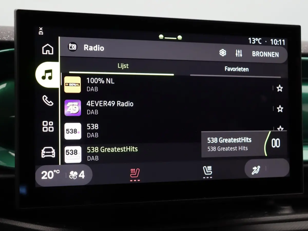 urban range techno 27.5 kWh | Stoelverwarming | Adaptive Cruise Control | Achteruitrijcamera | Climate Control |