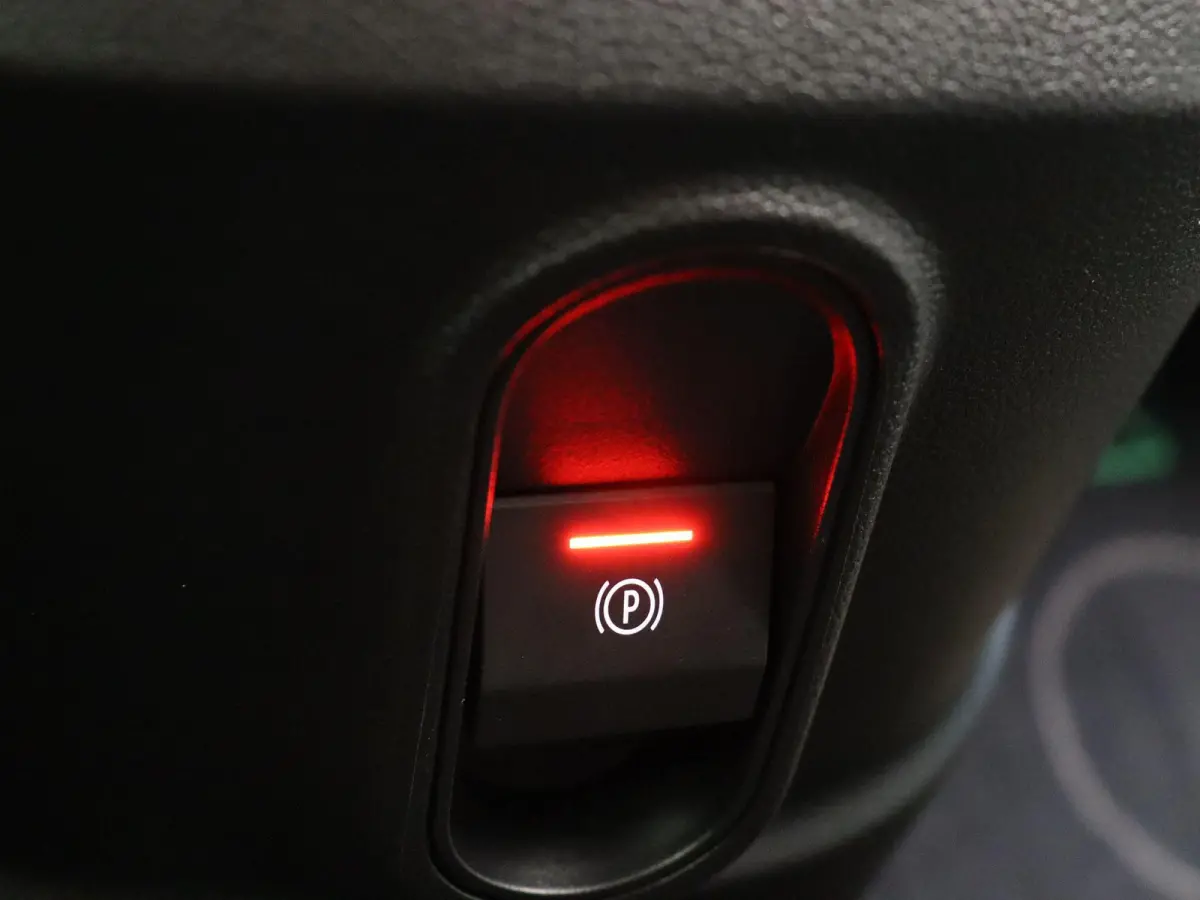 urban range techno 27.5 kWh | Stoelverwarming | Adaptive Cruise Control | Achteruitrijcamera | Climate Control |