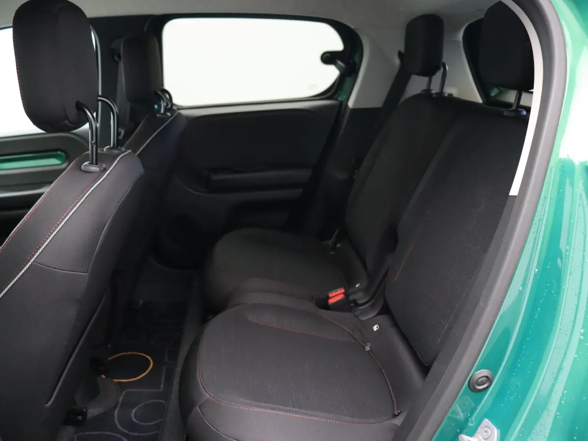 urban range techno 27.5 kWh | Stoelverwarming | Adaptive Cruise Control | Achteruitrijcamera | Climate Control |