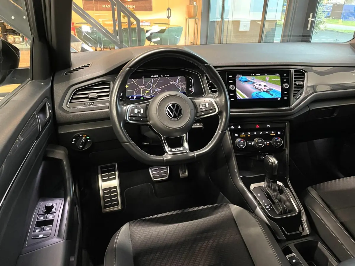 1.5 TSI 2x R-Line/ Camera/ 18'LMV/ Trekhaak