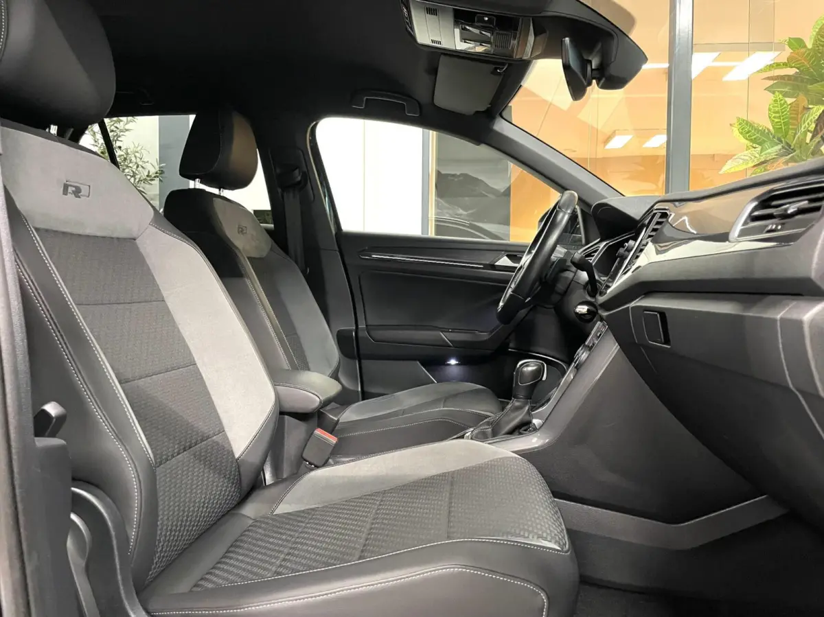 1.5 TSI 2x R-Line/ Camera/ 18'LMV/ Trekhaak