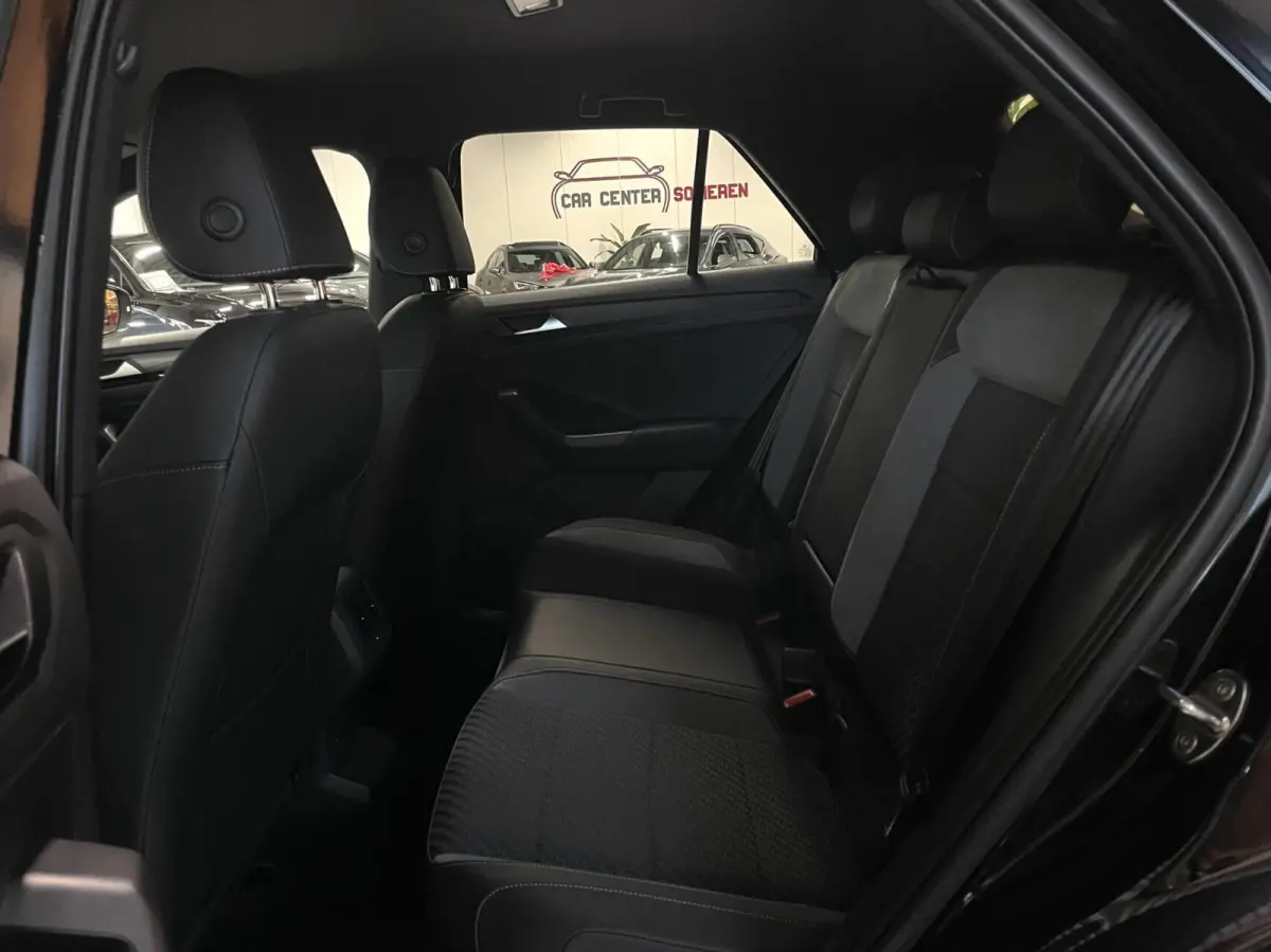 1.5 TSI 2x R-Line/ Camera/ 18'LMV/ Trekhaak