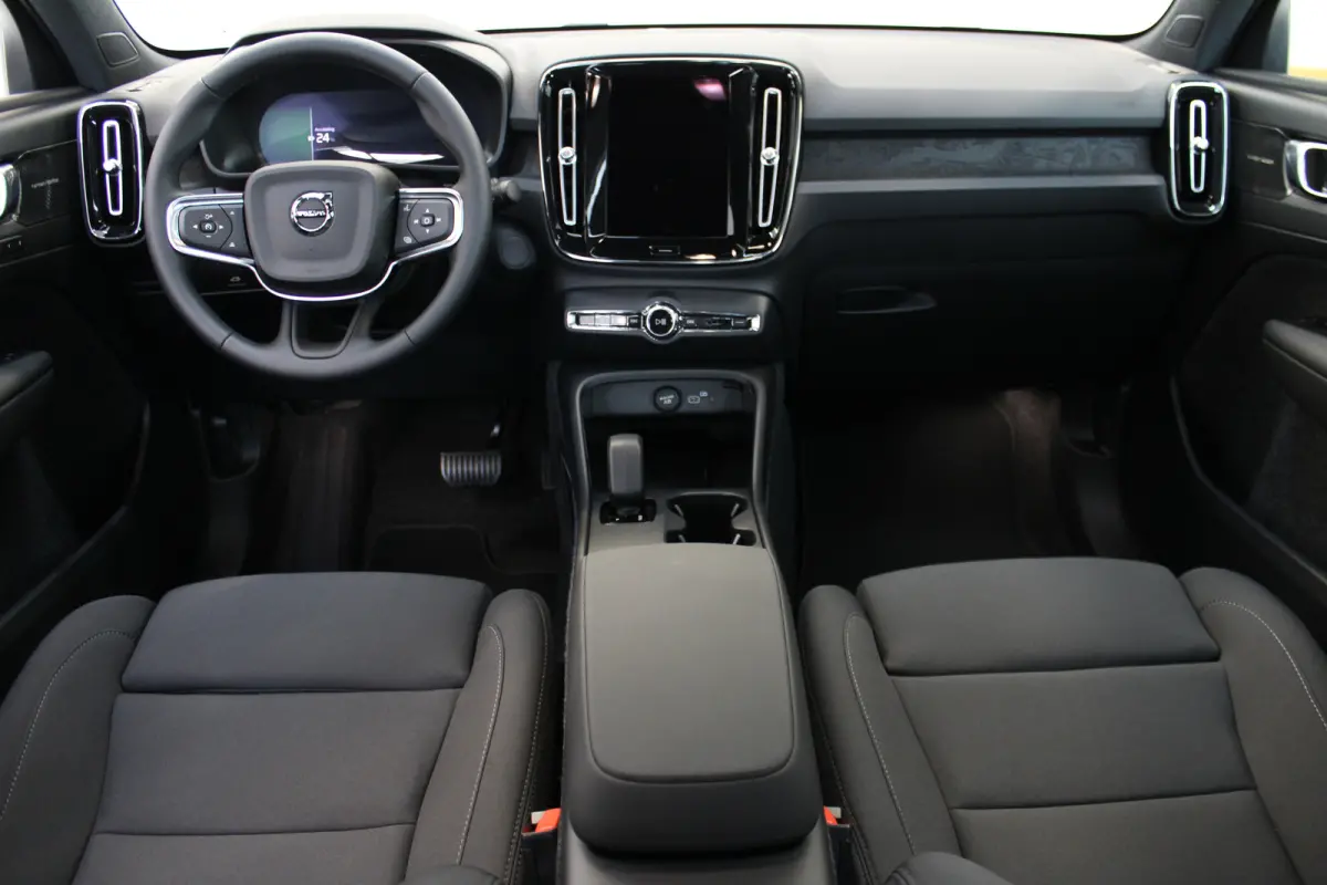 Single Plus Europa Black Edition 70kWh Power Seats | Climate Pack | 20" | Elektr. achterklep