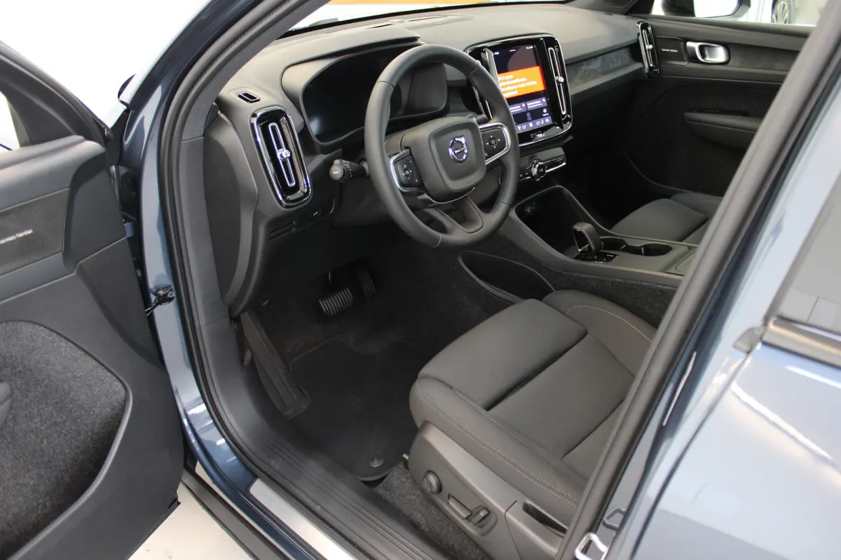 Single Plus Europa Black Edition 70kWh Power Seats | Climate Pack | 20" | Elektr. achterklep