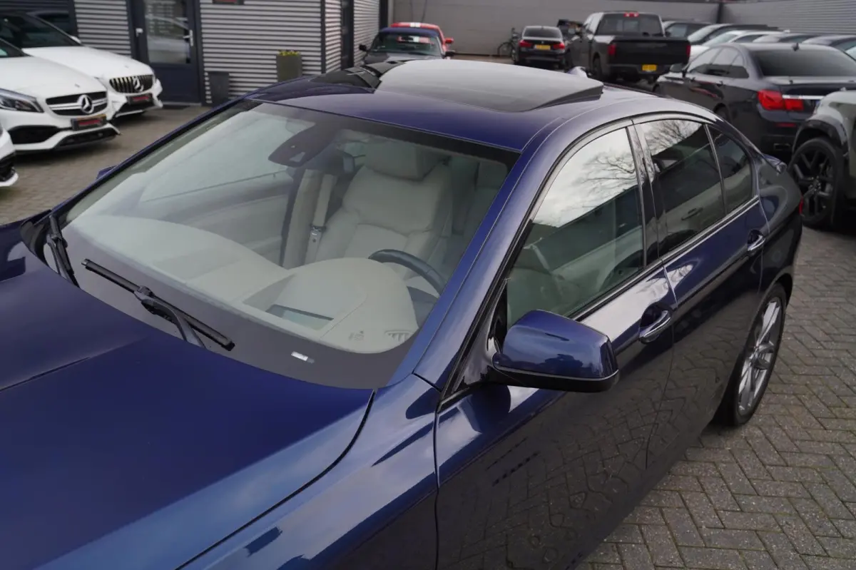 550i High Executive | M-pakket | Adaptieve cruise | Botswaarschuwing | Trekhaak elektrisch | Schuif/kanteldak | HuD |
