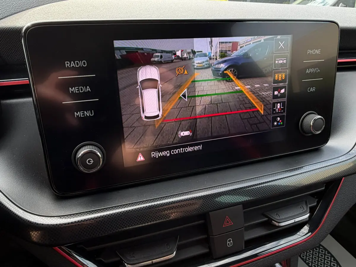 1.0 TSI Monte Carlo ACC l DSG l PANO l CARPLAY