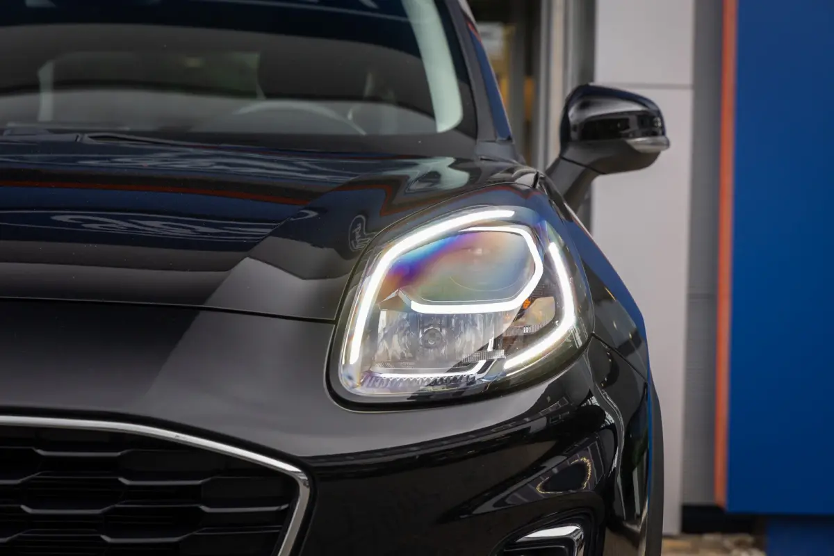 1.0 EcoBoost Titanium | Trekhaak Afneembaar | Stoel/Stuur/Vooruitvewarming | Cruise control | Apple Carplay/Android Auto | Parkeersensoren Achter | Apple Carplay/Android Auto|telefoonintegra