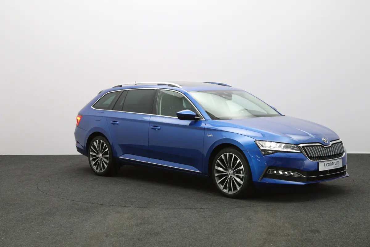1.4 TSI iV 218 PK Laurent & Klement PHEV, Trekhaak, Panoramadak, Canton-Sound, Adap. Cruise Control, Memory