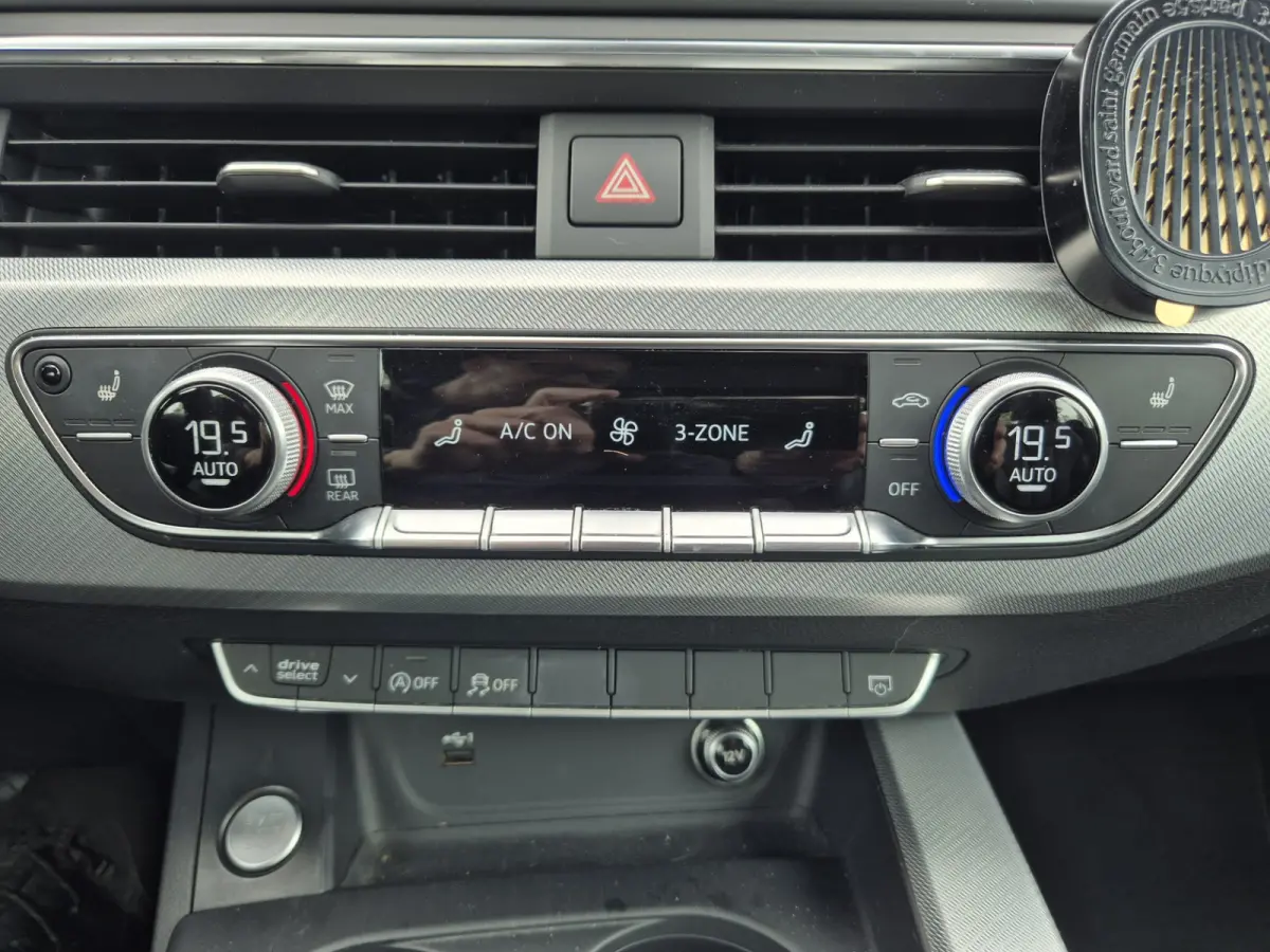 40 TFSI Design Pro Line Plus,Vitueel/Navigatie,Leder,elec.en verwarmde stoelen,Parksensoren,Cruisecontrol