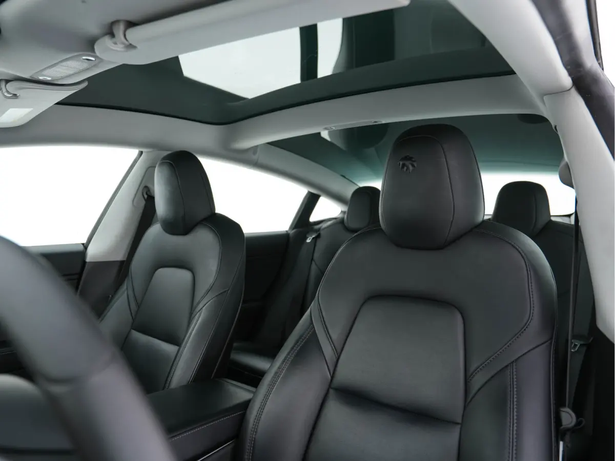 Performance 75 kWh AWD [ Fase-3-17kW ] {SoH-88%} (INCL-BTW) Aut. *PANO | LEATHER | AUTO-PILOT | FULL-LED | DIGI-COCKPIT | ADAPTIVE-CRUISE | KEYLESS | TOPVIEW | DAB | CARPLAY | MEMORY-PACK | 