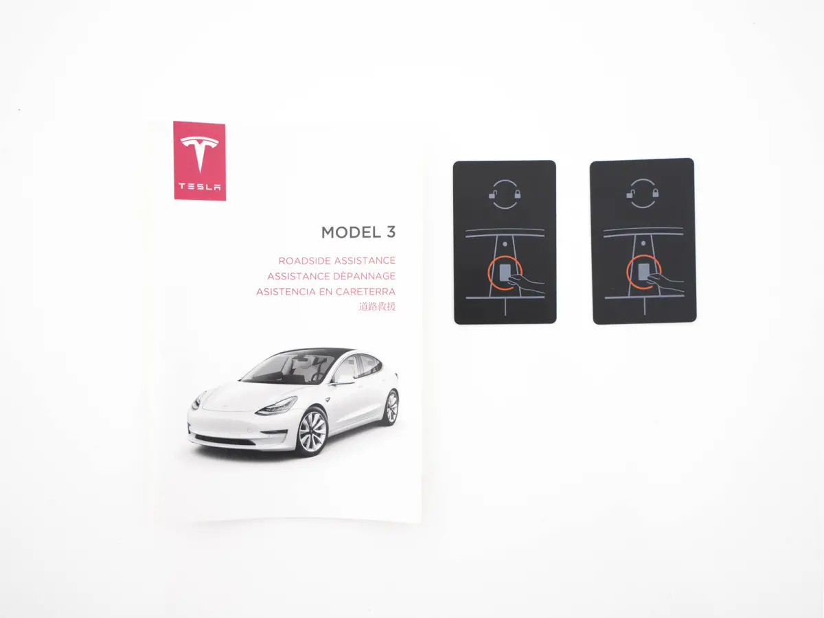 Performance 75 kWh AWD [ Fase-3-17kW ] {SoH-88%} (INCL-BTW) Aut. *PANO | LEATHER | AUTO-PILOT | FULL-LED | DIGI-COCKPIT | ADAPTIVE-CRUISE | KEYLESS | TOPVIEW | DAB | CARPLAY | MEMORY-PACK | 