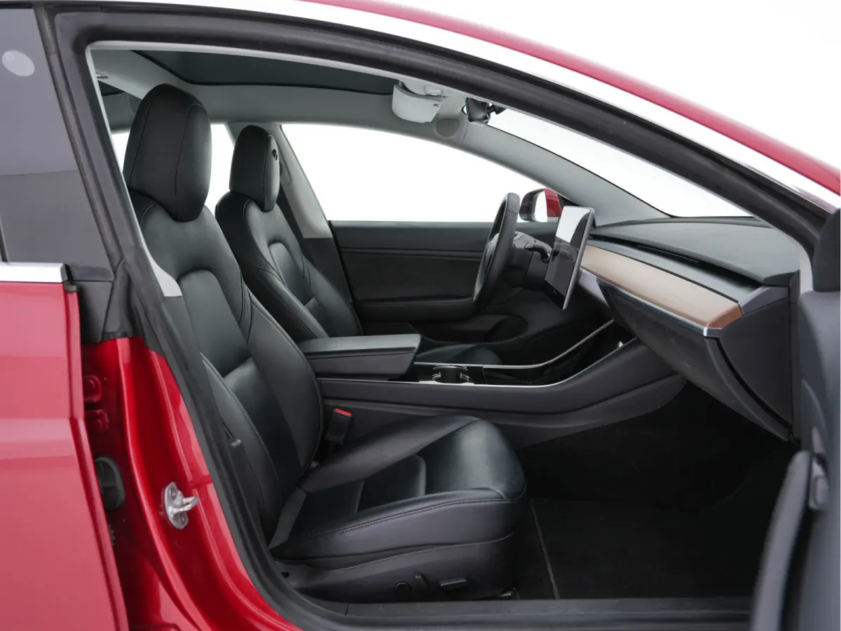 Performance 75 kWh AWD [ Fase-3-17kW ] {SoH-88%} (INCL-BTW) Aut. *PANO | LEATHER | AUTO-PILOT | FULL-LED | DIGI-COCKPIT | ADAPTIVE-CRUISE | KEYLESS | TOPVIEW | DAB | CARPLAY | MEMORY-PACK | 