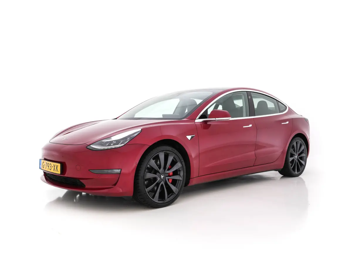 Performance 75 kWh AWD [ Fase-3-17kW ] {SoH-88%} (INCL-BTW) Aut. *PANO | LEATHER | AUTO-PILOT | FULL-LED | DIGI-COCKPIT | ADAPTIVE-CRUISE | KEYLESS | TOPVIEW | DAB | CARPLAY | MEMORY-PACK | 