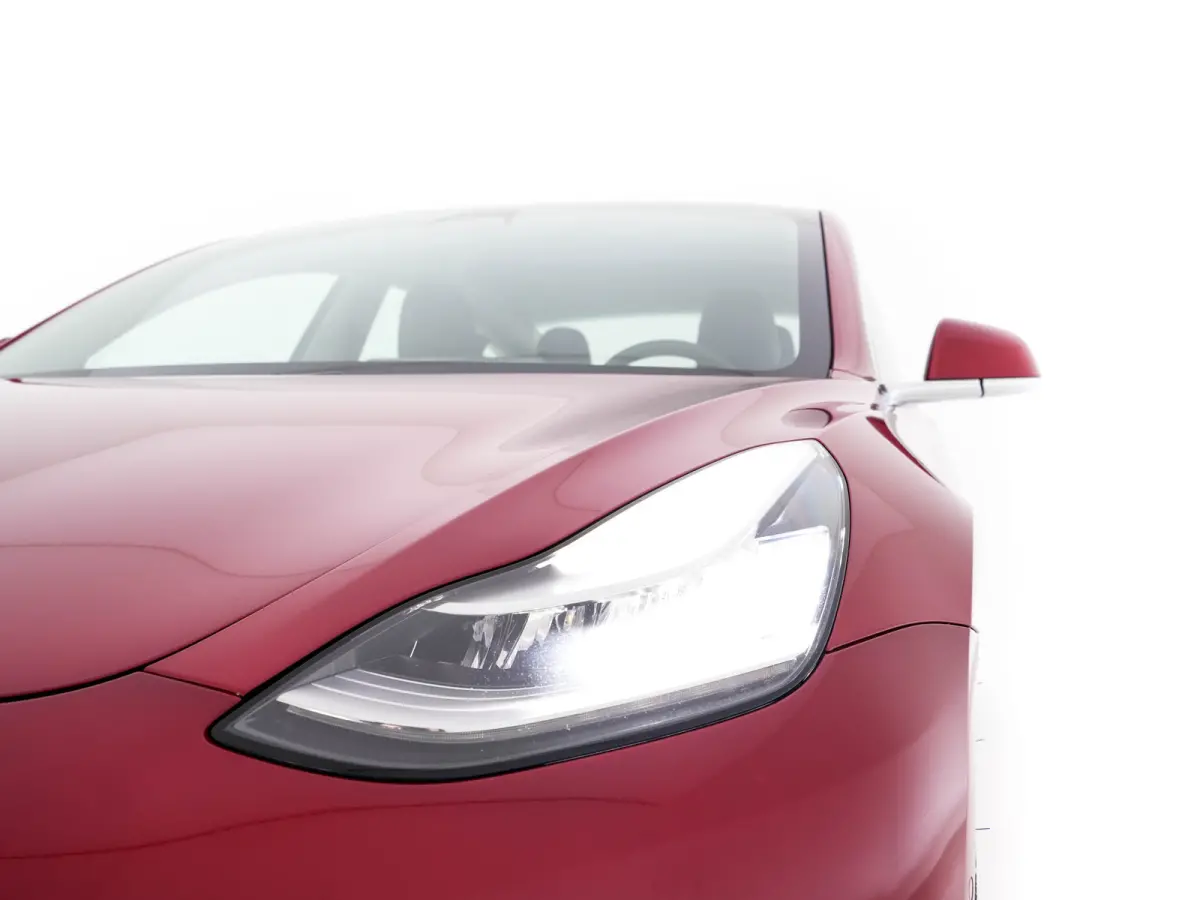 Performance 75 kWh AWD [ Fase-3-17kW ] {SoH-88%} (INCL-BTW) Aut. *PANO | LEATHER | AUTO-PILOT | FULL-LED | DIGI-COCKPIT | ADAPTIVE-CRUISE | KEYLESS | TOPVIEW | DAB | CARPLAY | MEMORY-PACK | 