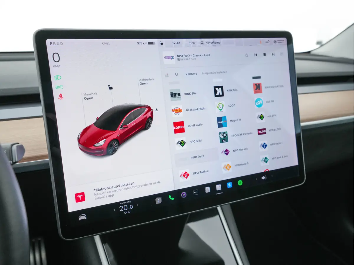 Performance 75 kWh AWD [ Fase-3-17kW ] {SoH-88%} (INCL-BTW) Aut. *PANO | LEATHER | AUTO-PILOT | FULL-LED | DIGI-COCKPIT | ADAPTIVE-CRUISE | KEYLESS | TOPVIEW | DAB | CARPLAY | MEMORY-PACK | 