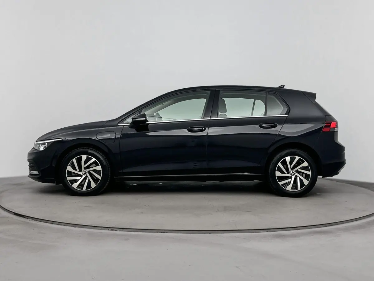 1.4 eHybrid Style | CAMERA | MEMORY STOELEN | MASSAGE | NAVIGATIE | APPLE CARPLAY | ADAPTIEF CRUISECONTROL |