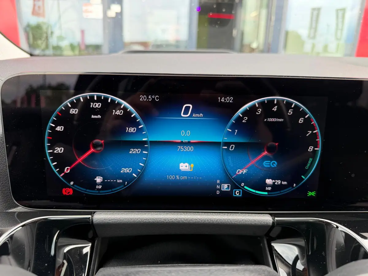 250 e Business Line AMG/Panorama/Memory Full spec
