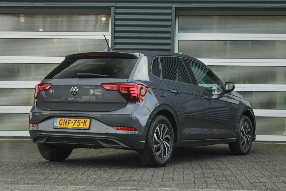 1.0 TSI 95 pk Life Edition | Apple CarPlay/Android Auto | Travel Assist | Achteruitrijcamera
