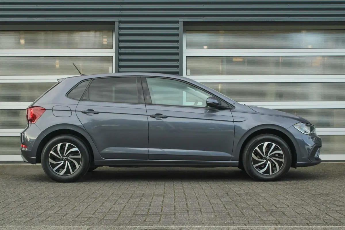 1.0 TSI 95 pk Life Edition | Apple CarPlay/Android Auto | Travel Assist | Achteruitrijcamera