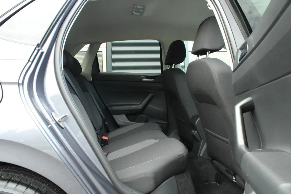 1.0 TSI 95 pk Life Edition | Apple CarPlay/Android Auto | Travel Assist | Achteruitrijcamera