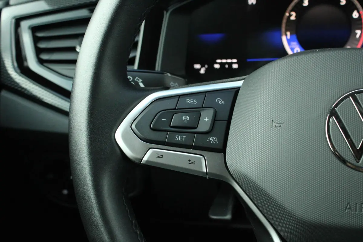 1.0 TSI 95 pk Life Edition | Apple CarPlay/Android Auto | Travel Assist | Achteruitrijcamera