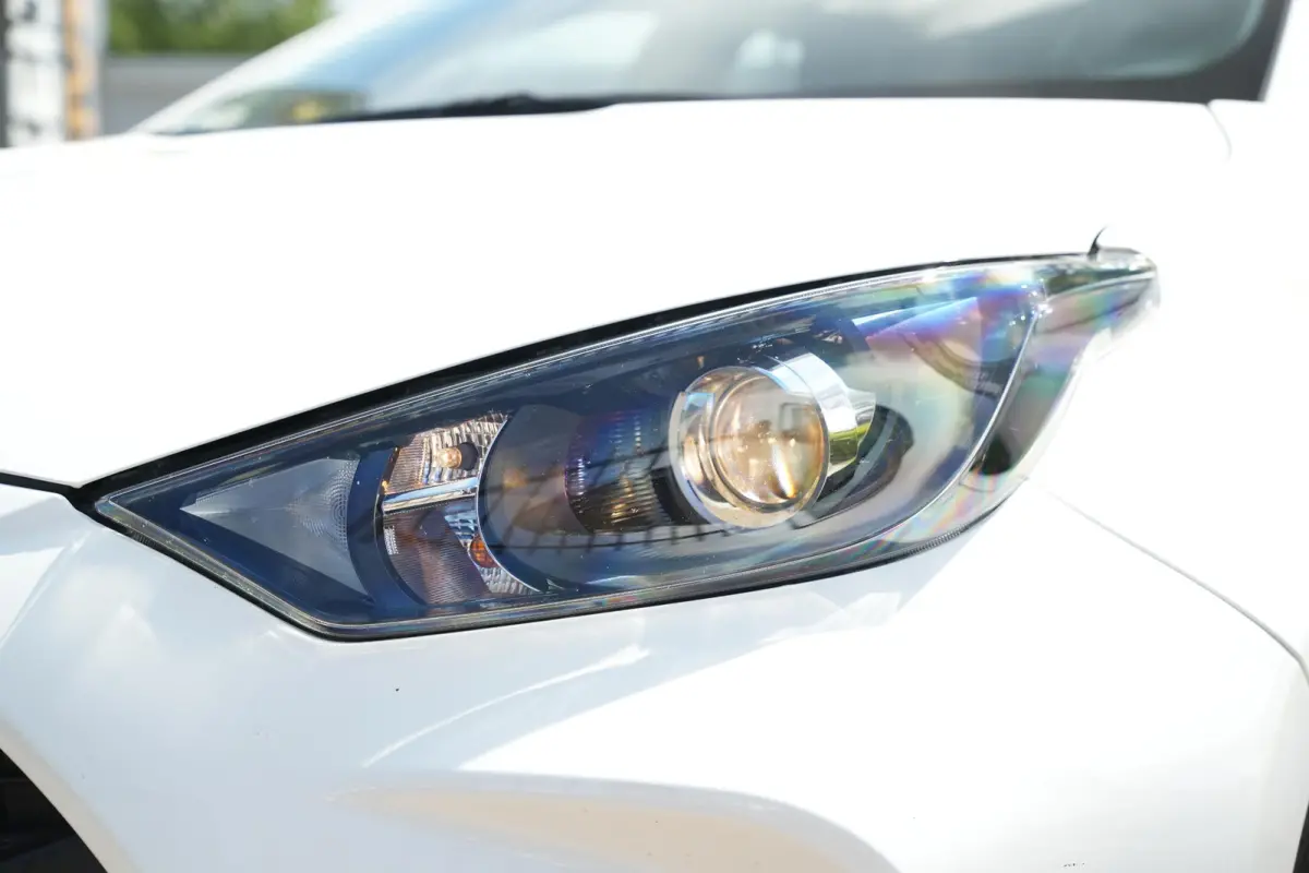 1.5 Centre-line Cruise Lane Assist Clima Navi