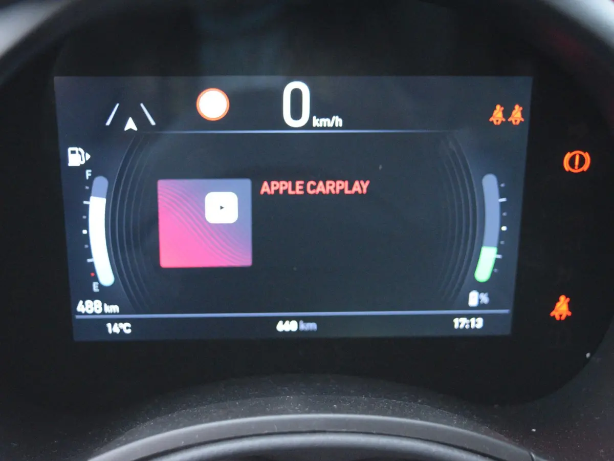 Hybrid Torino Launch Edition | Clima | Carplay | PDC | Priv Glass | Rosso Passione