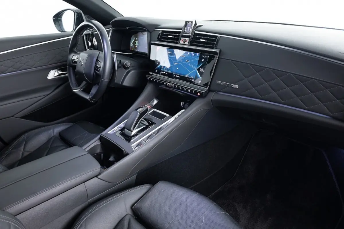 E-Tense RIVOLI+ PHEV | LEDER | Full LED | CARPLAY |