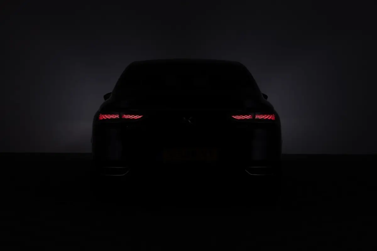 E-Tense RIVOLI+ PHEV | LEDER | Full LED | CARPLAY |