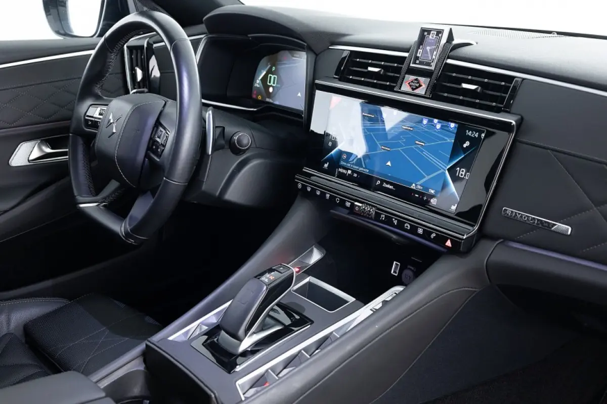 E-Tense RIVOLI+ PHEV | LEDER | Full LED | CARPLAY |