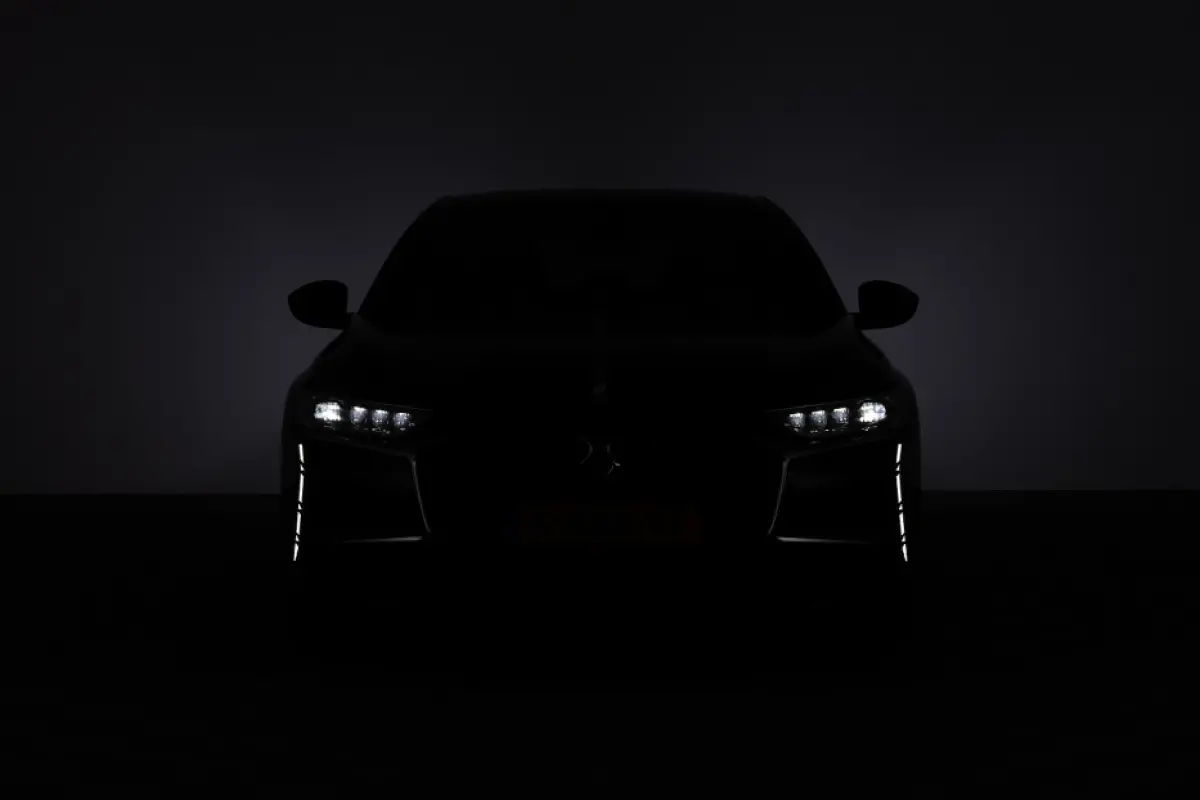 E-Tense RIVOLI+ PHEV | LEDER | Full LED | CARPLAY |