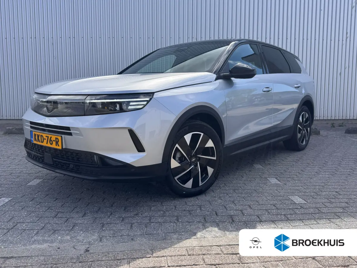 1.2 Turbo Hybrid GS 145PK Automaat | Adaptive Cruise Control | Camera Voor / Achter | Navigatie | Apple Carplay / Android Auto | Keyless | | Comfortstoel(en) | Connected services | DAB ontva