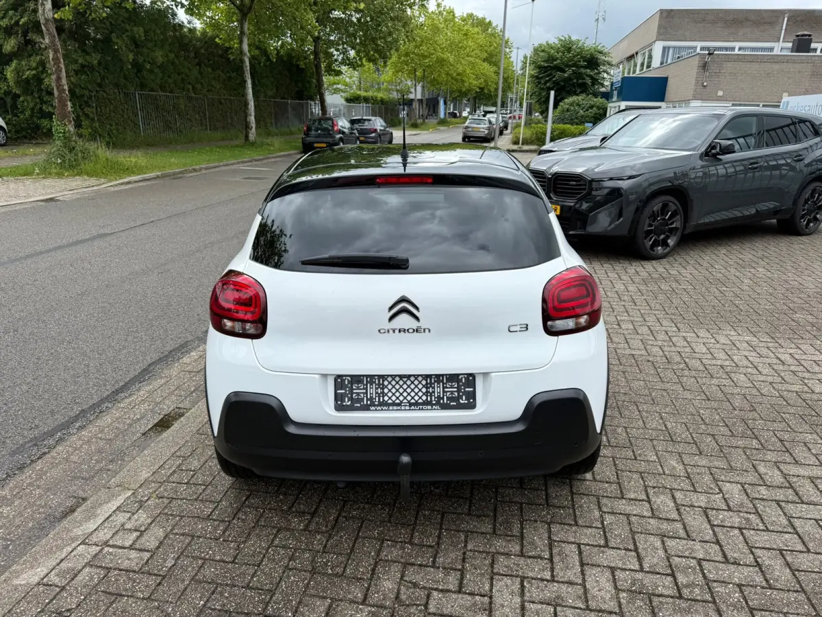 1.2 PureTech Feel, Facelift, Navi, Dealer auto