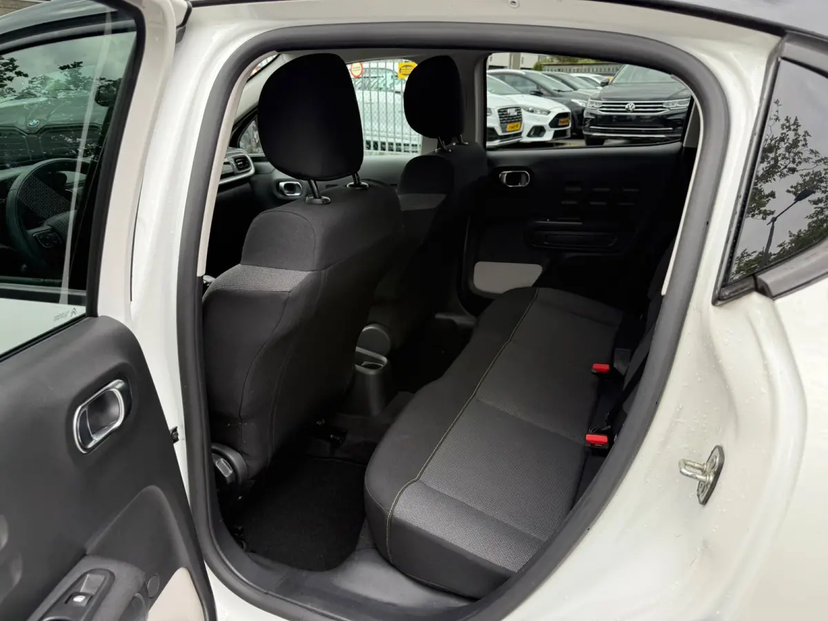 1.2 PureTech Feel, Facelift, Navi, Dealer auto