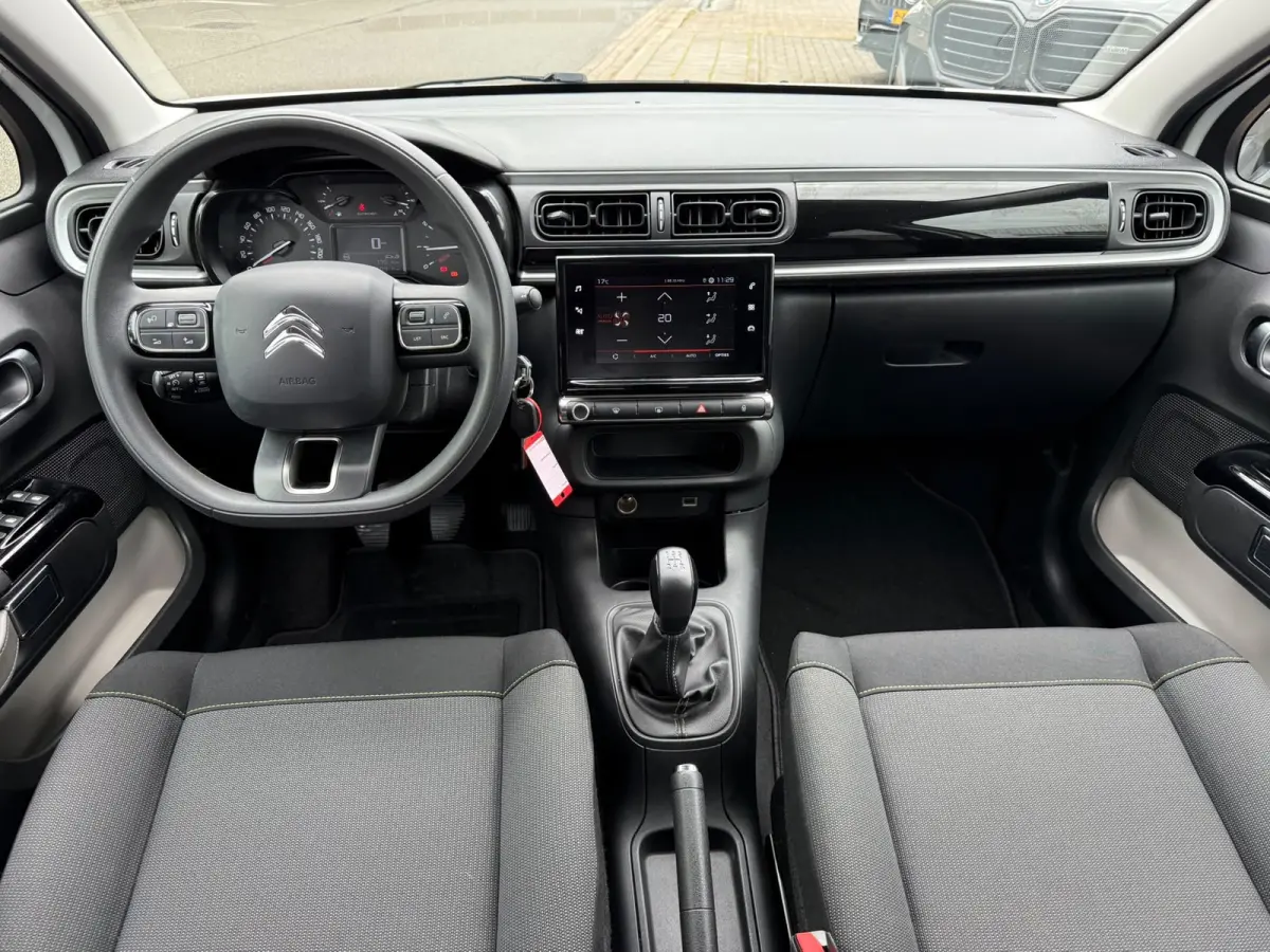 1.2 PureTech Feel, Facelift, Navi, Dealer auto