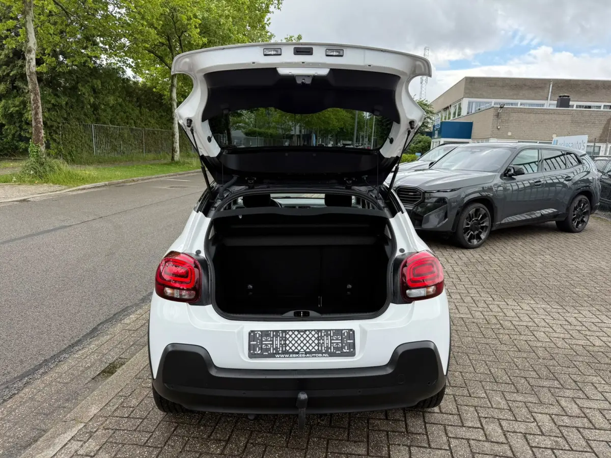 1.2 PureTech Feel, Facelift, Navi, Dealer auto