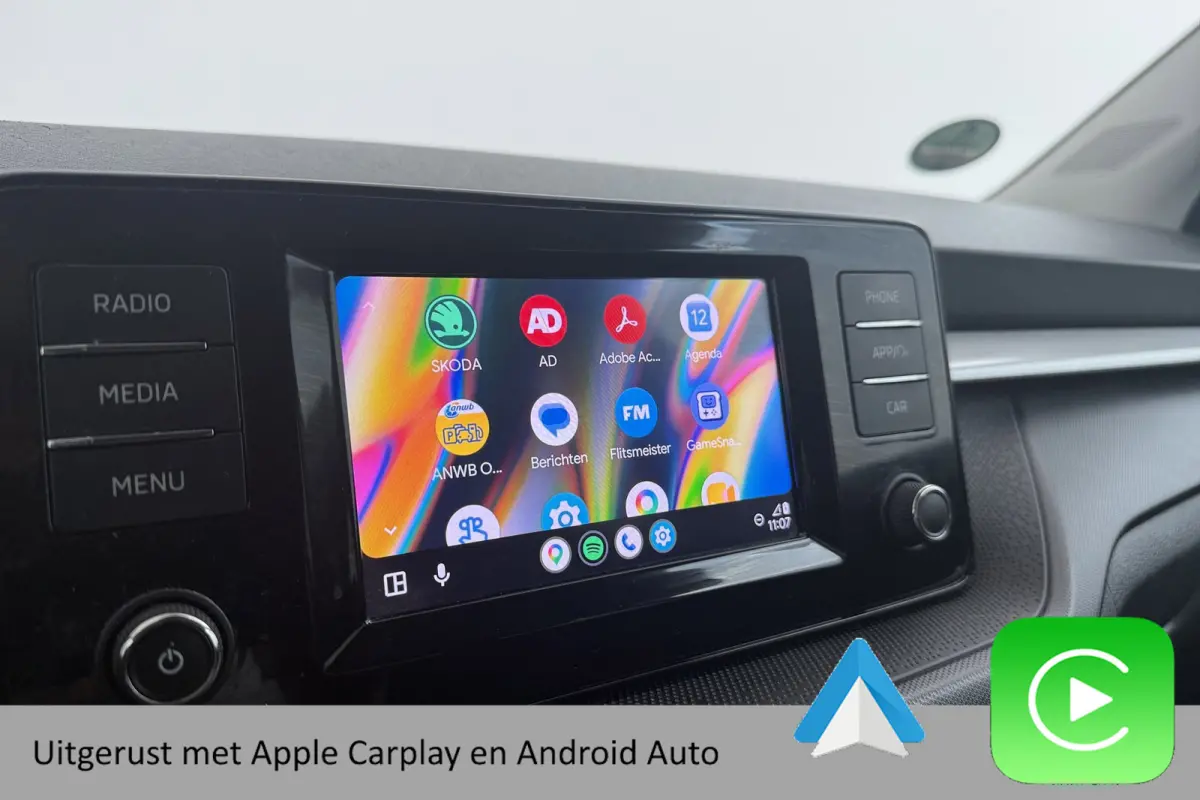 1.0 TSI Ambition | Adapt. Cruise | Parkeersensoren | CarPlay | NAP | Org. NL | Climate Control |