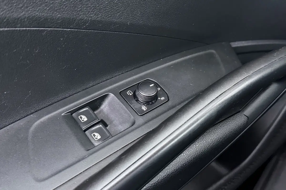 1.0 TSI Ambition | Adapt. Cruise | Parkeersensoren | CarPlay | NAP | Org. NL | Climate Control |