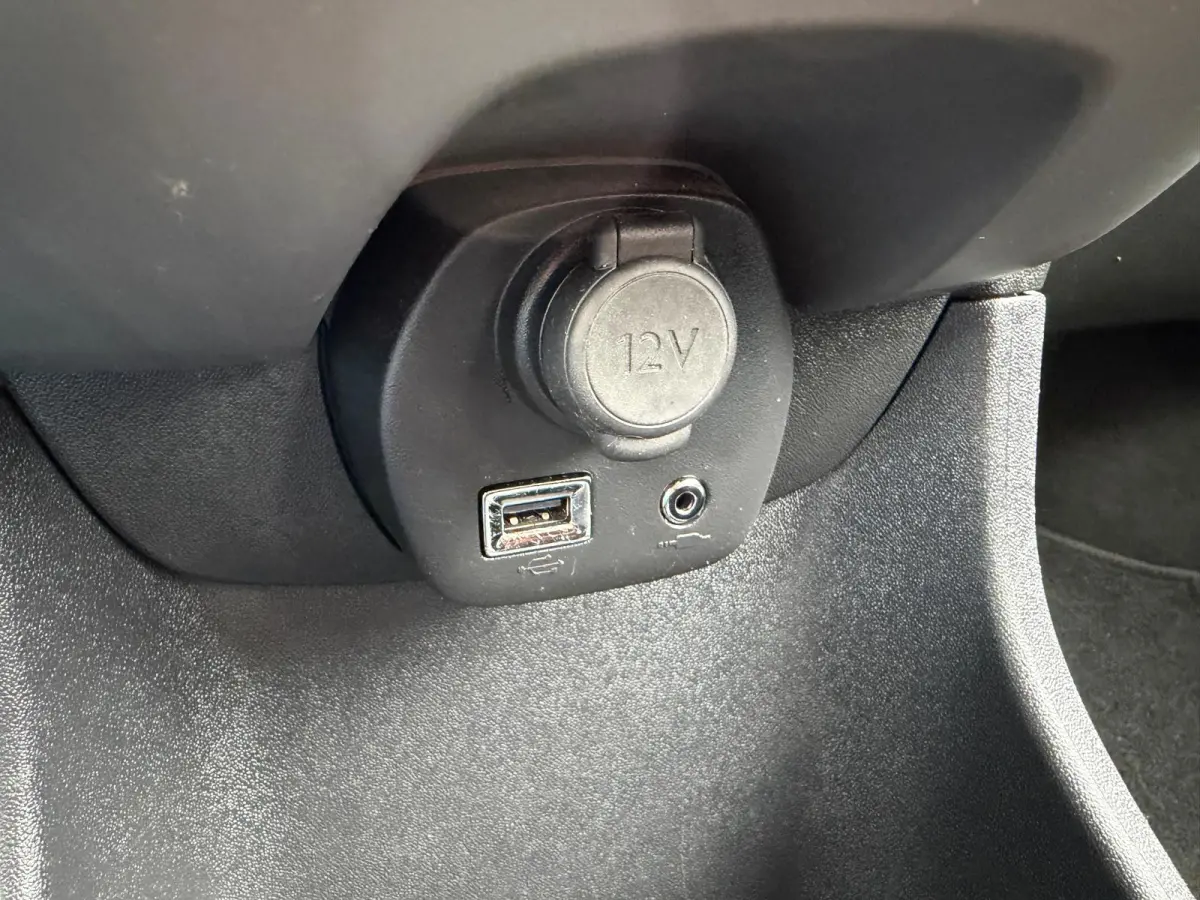 1.0 e-VTi Active | LED | Airco | Elektrische ramen | APK | NAP |