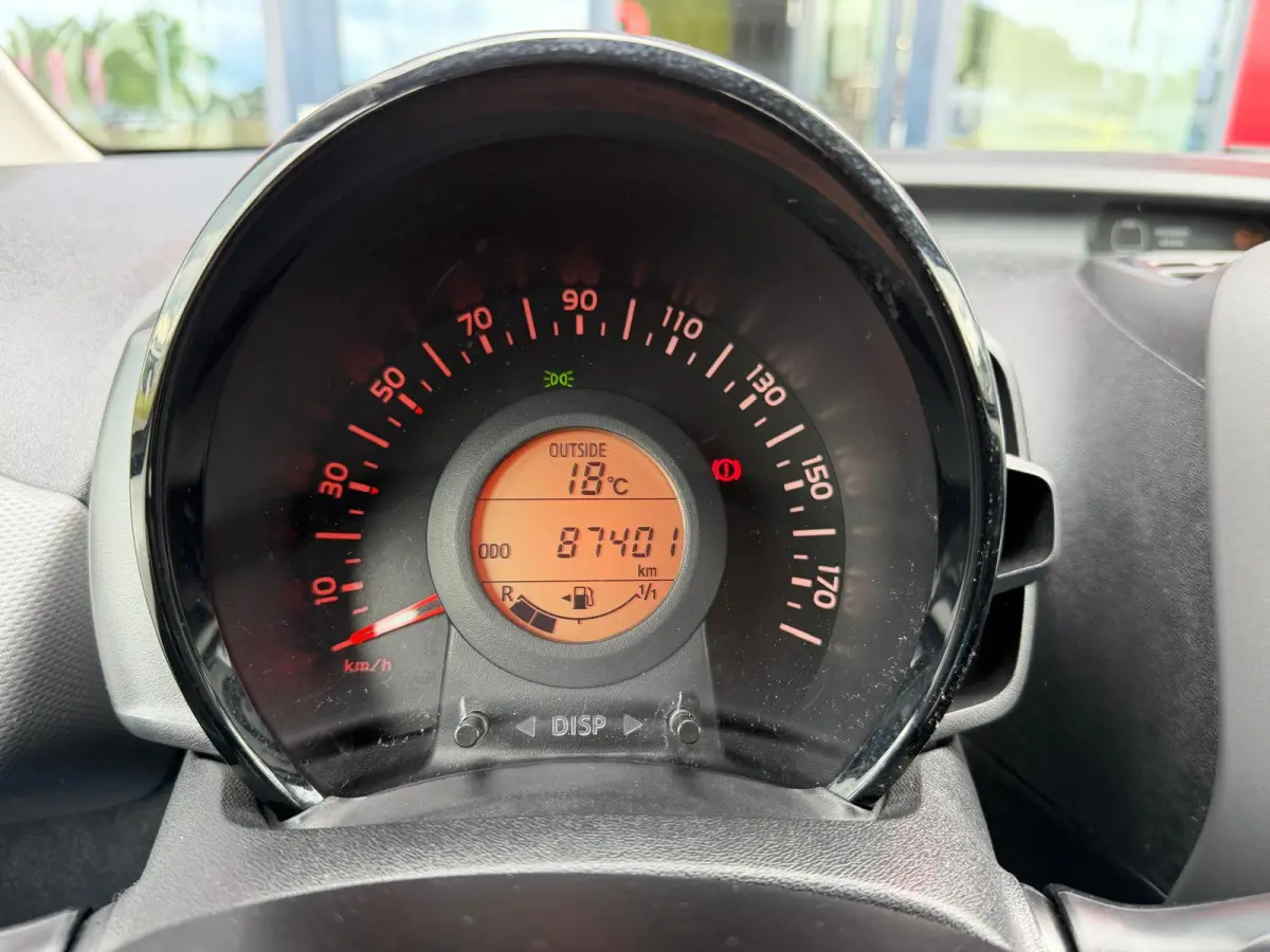 1.0 e-VTi Active | LED | Airco | Elektrische ramen | APK | NAP |