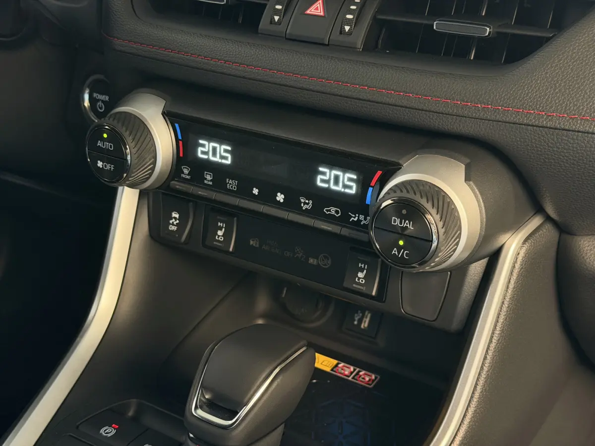 2.5 PHEV AWD 306PK ✅Ongebruikt | Direct rijden✅ | Trekgew. 1500KG | Head-up display | Camera | Full LED | Elektrische achterklep | Stuur/Stoelverwarming voor+achter PHEV PLUG IN