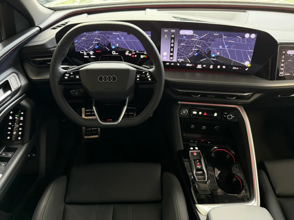 2.0 TFSI E-HYBRID PANO LEER 360CAM PAS.DISPLAY TREKHAAK QUATTRO 300 PK S-EDITION MATRIXX LED ELEK.STOEL. S-LINE S LINE