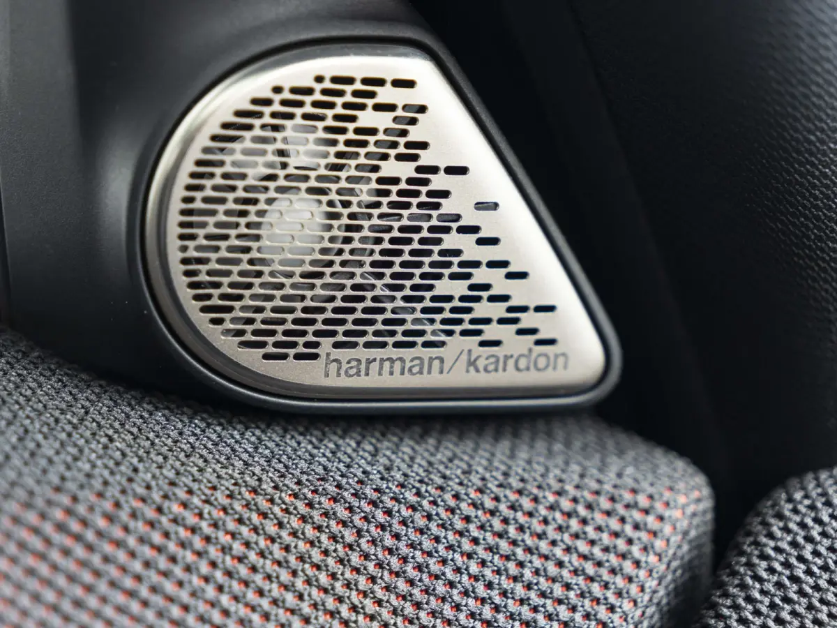 JCW ALL4 John Cooper Works XL-pakket | 20" Flag Spoke 2-tone | Glazen panoramadak | Stoel & Stuurverwarming | Elektrisch verstelbare stoelen |