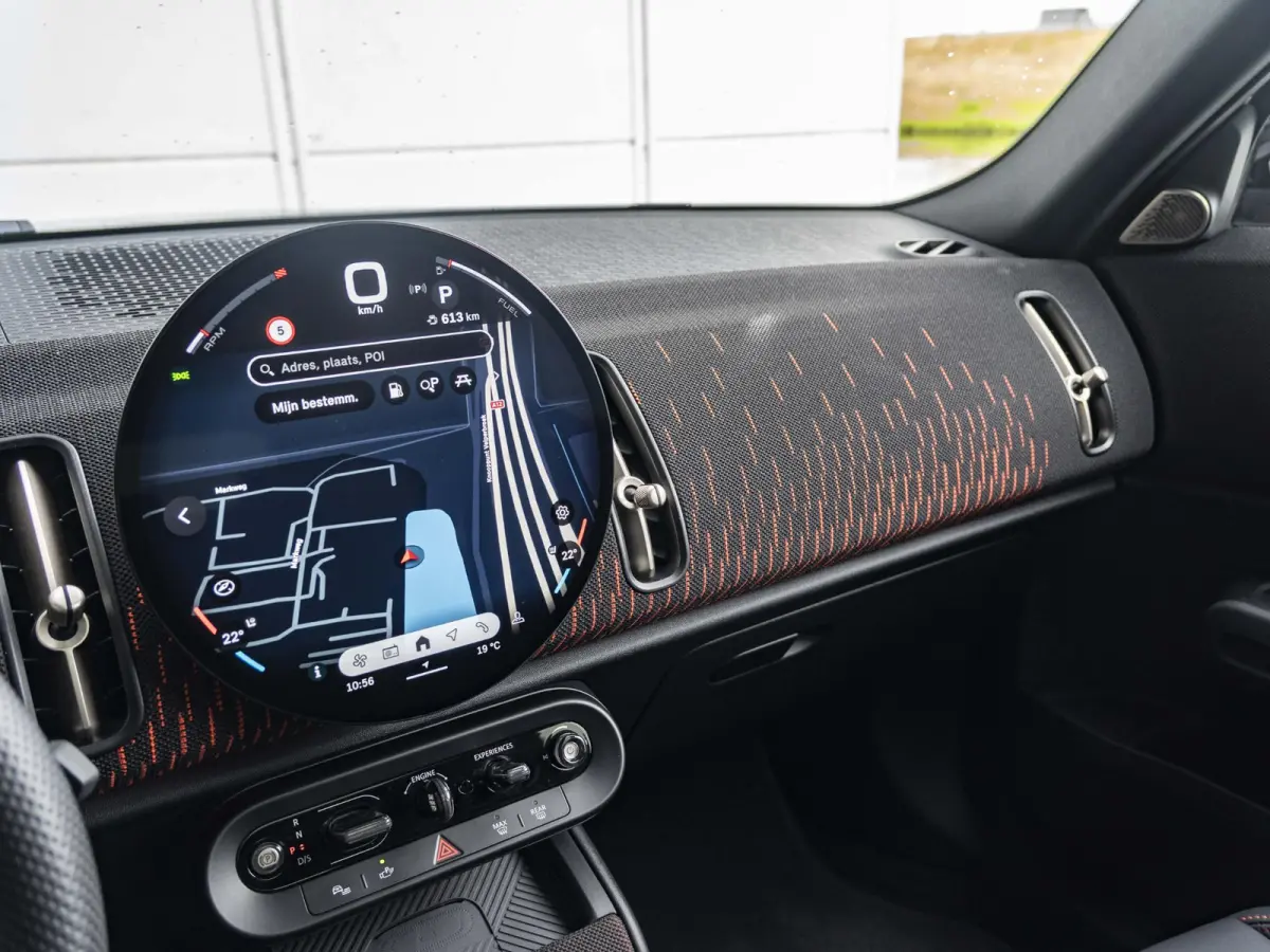 JCW ALL4 John Cooper Works XL-pakket | 20" Flag Spoke 2-tone | Glazen panoramadak | Stoel & Stuurverwarming | Elektrisch verstelbare stoelen |