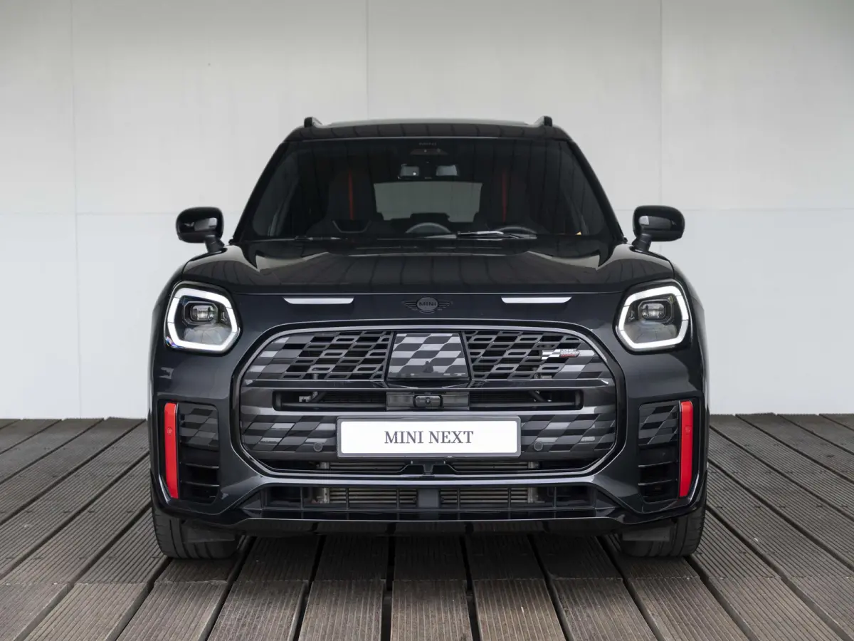 JCW ALL4 John Cooper Works XL-pakket | 20" Flag Spoke 2-tone | Glazen panoramadak | Stoel & Stuurverwarming | Elektrisch verstelbare stoelen |