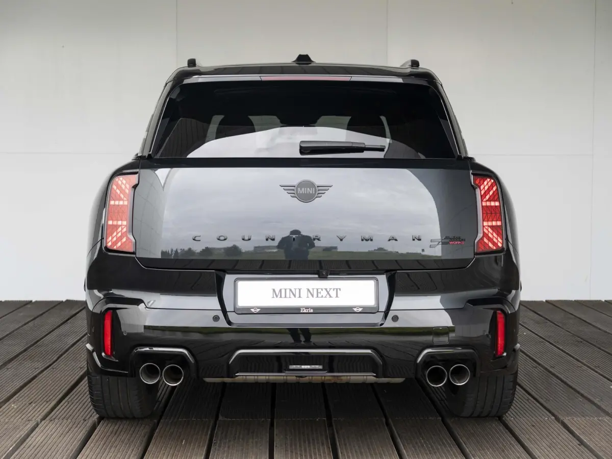 JCW ALL4 John Cooper Works XL-pakket | 20" Flag Spoke 2-tone | Glazen panoramadak | Stoel & Stuurverwarming | Elektrisch verstelbare stoelen |