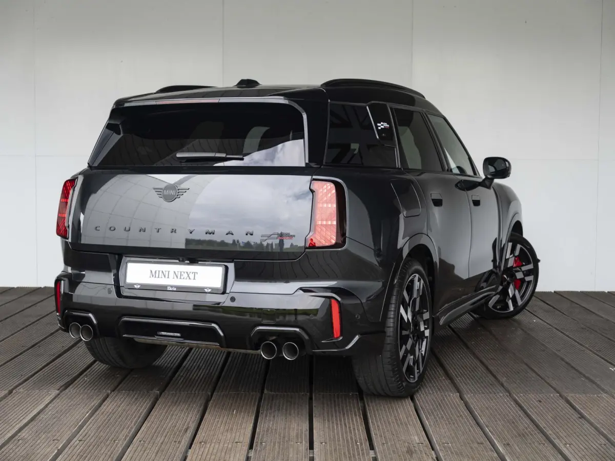JCW ALL4 John Cooper Works XL-pakket | 20" Flag Spoke 2-tone | Glazen panoramadak | Stoel & Stuurverwarming | Elektrisch verstelbare stoelen |