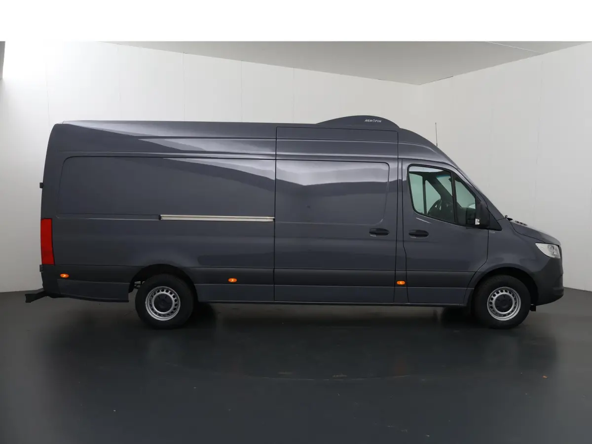 319 CDI | Aut. | L3 H2 | KOELWAGEN | 3-ZITS | PARKEERCAMERA | NAVIGATIE | KOELWAGEN | 190 PK | STOELVERWARMING | CLIMATE CONTROL | CERTIFIED